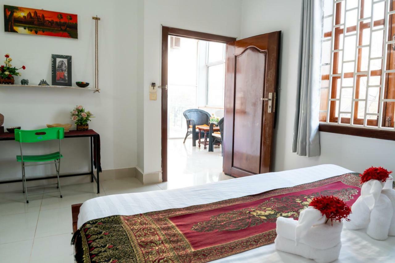 Royal Sok Chhan Siem Reap Exterior photo