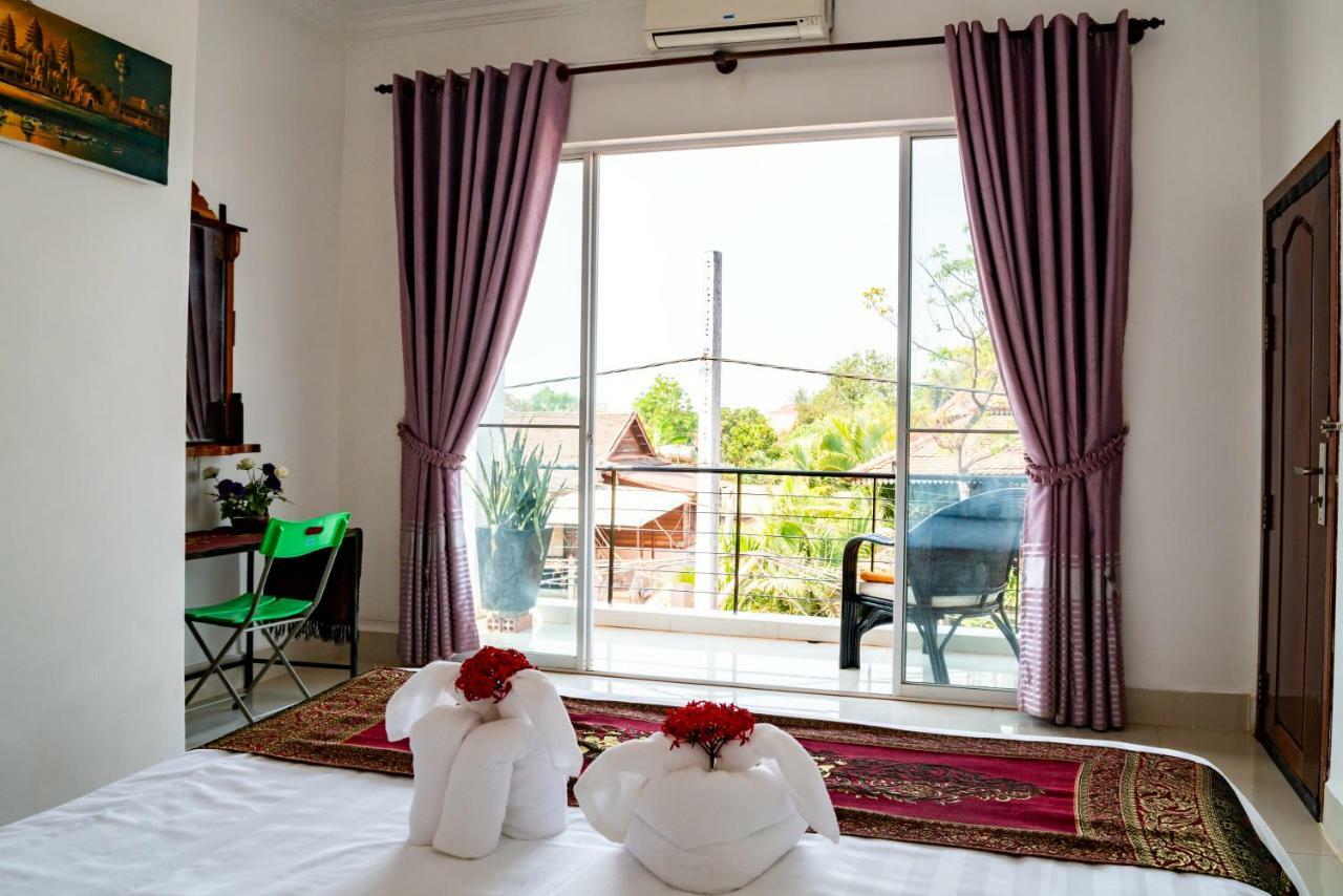 Royal Sok Chhan Siem Reap Exterior photo