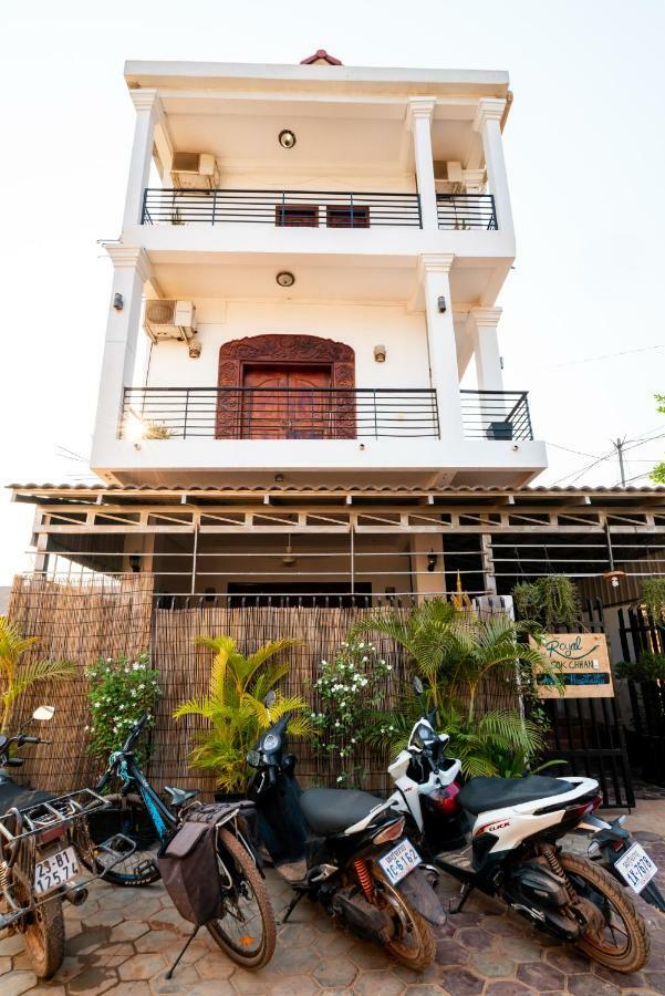 Royal Sok Chhan Siem Reap Exterior photo