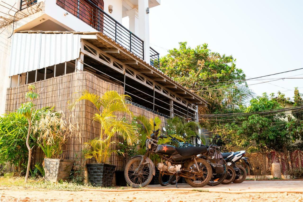 Royal Sok Chhan Siem Reap Exterior photo